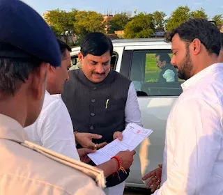 3.81 किमी फ्लाईओवर को मूल स्वरूप में बनाने की मांग, नेता प्रतिपक्ष अमरीश मिश्रा और पूर्व पार्षद जितिन राज ने मुख्यमंत्री