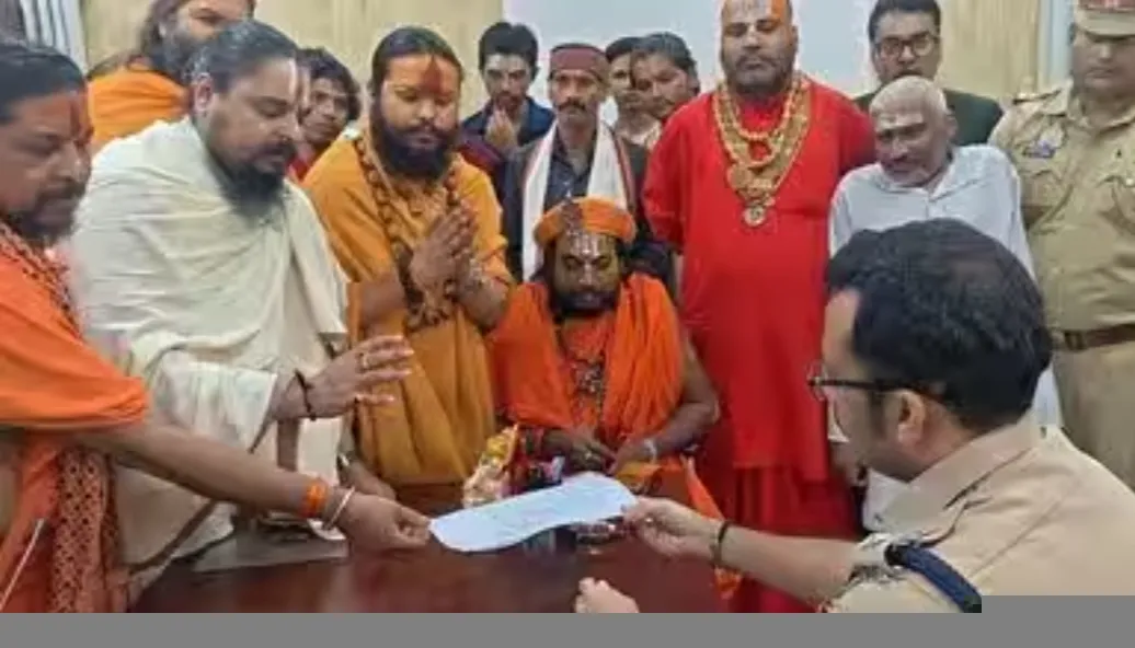 सनातन के अपमान पर राहुल गांधी, अवधेश प्रसाद और पप्पू यादव के खिलाफ वाराणसी में मुकदमा दर्ज