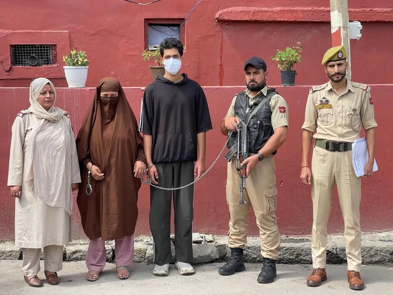 *Srinagar Police Cracks Blind Murder Case Within Six Hours; Mother–Son Duo Arrested* 

Srinagar, August 1, 2026

In a sw