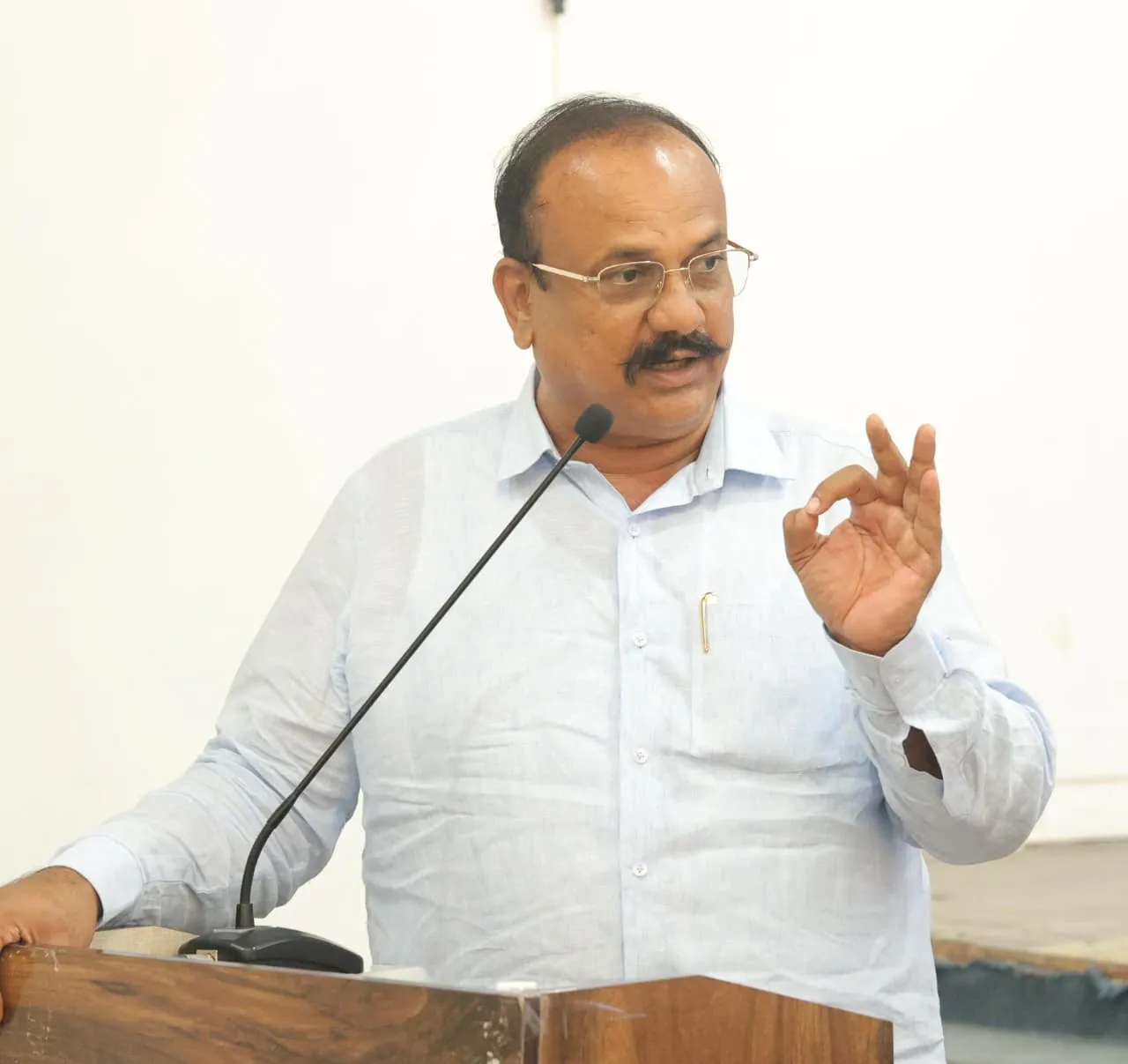‘ई-२०’ हे मोदी-गडकरी-फडणवीसांचा मोठा स्कॅम, केंद्रीय मंत्री नितीन गडकरींचा राजीनामा घ्या: हर्षवर्धन सपकाळ.