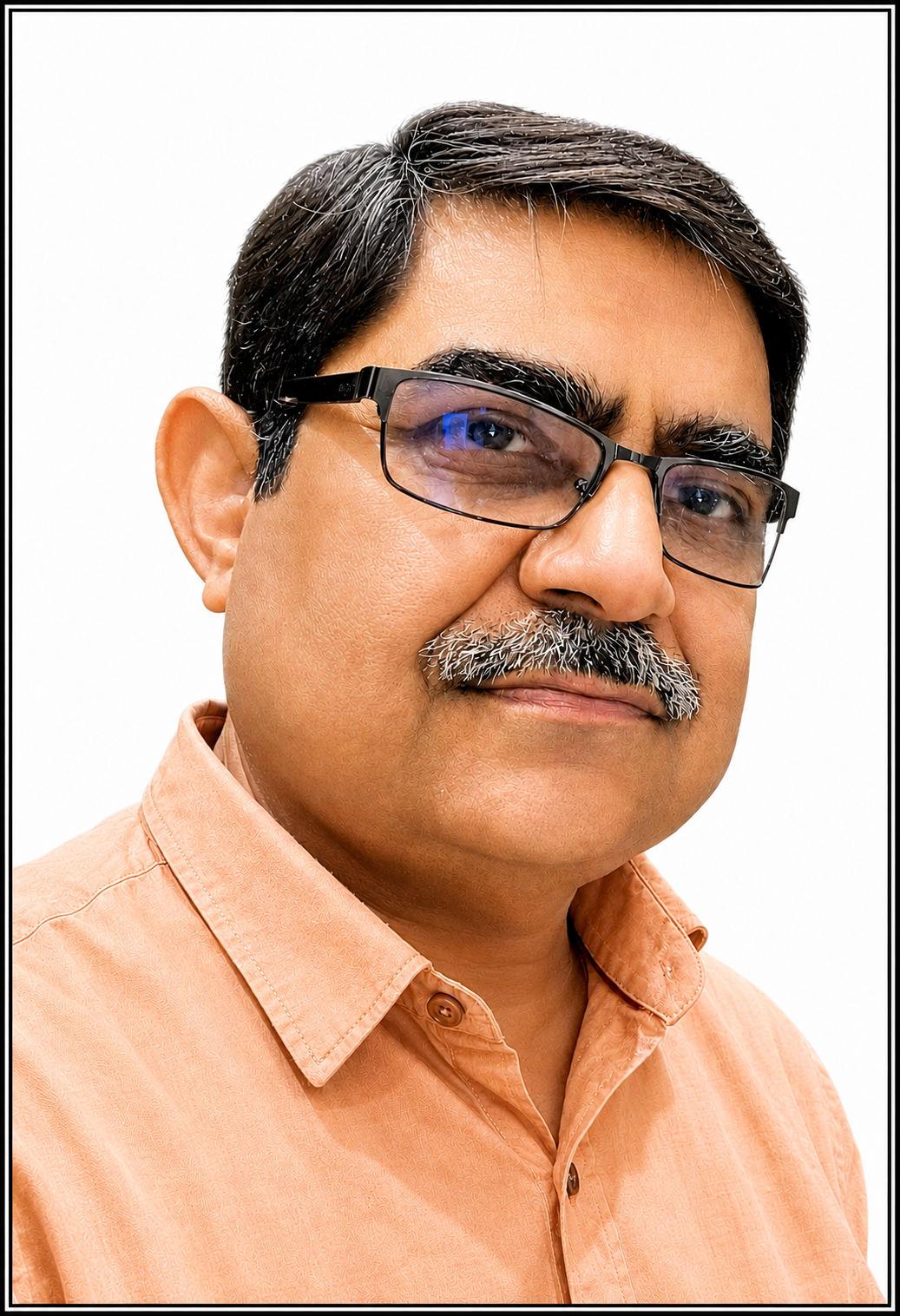 एक पखवाड़े में राष्ट्रीय स्तर पर अनेक साहित्यिक उपलब्धियां,सत्य भूषण शर्मा का सम्मान
