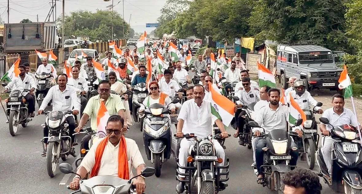 सौसर में गूंजा राष्ट्रप्रेम का जयघोष,भव्य तिरंगा यात्रा में उमड़ा जनसमुदाय