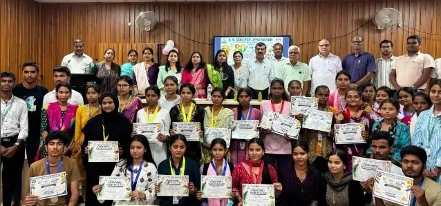 सावन महोत्सव तथा स्वतंत्रता दिवस के पूर्व आयोजित रचनात्मक, सांस्कृतिक एवं राष्ट्रभावना प्रतियोगिता