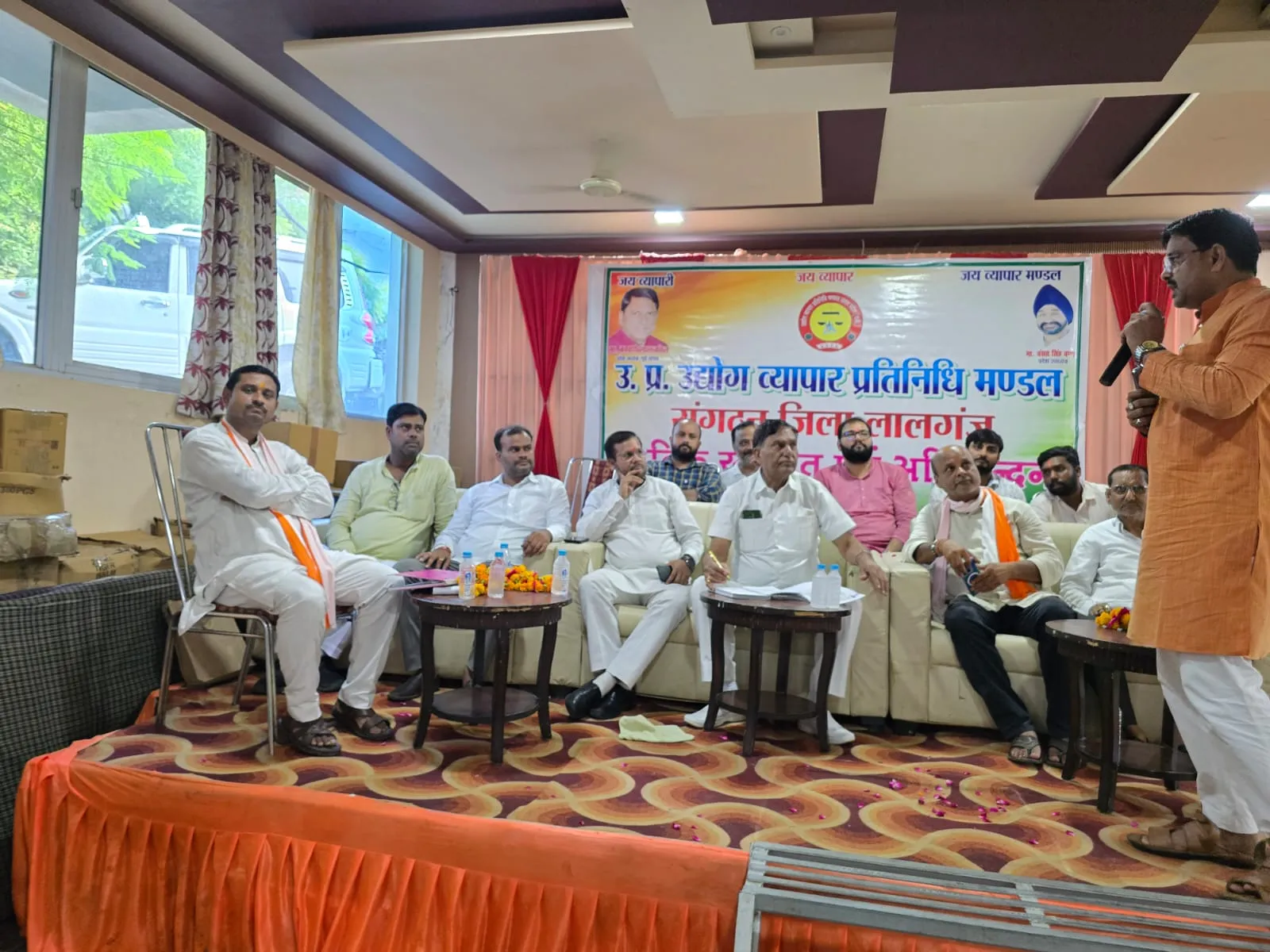संगठन सृजन अभियान को धार देने लालगंज पहुंचे बनवारी लाल कंछल
