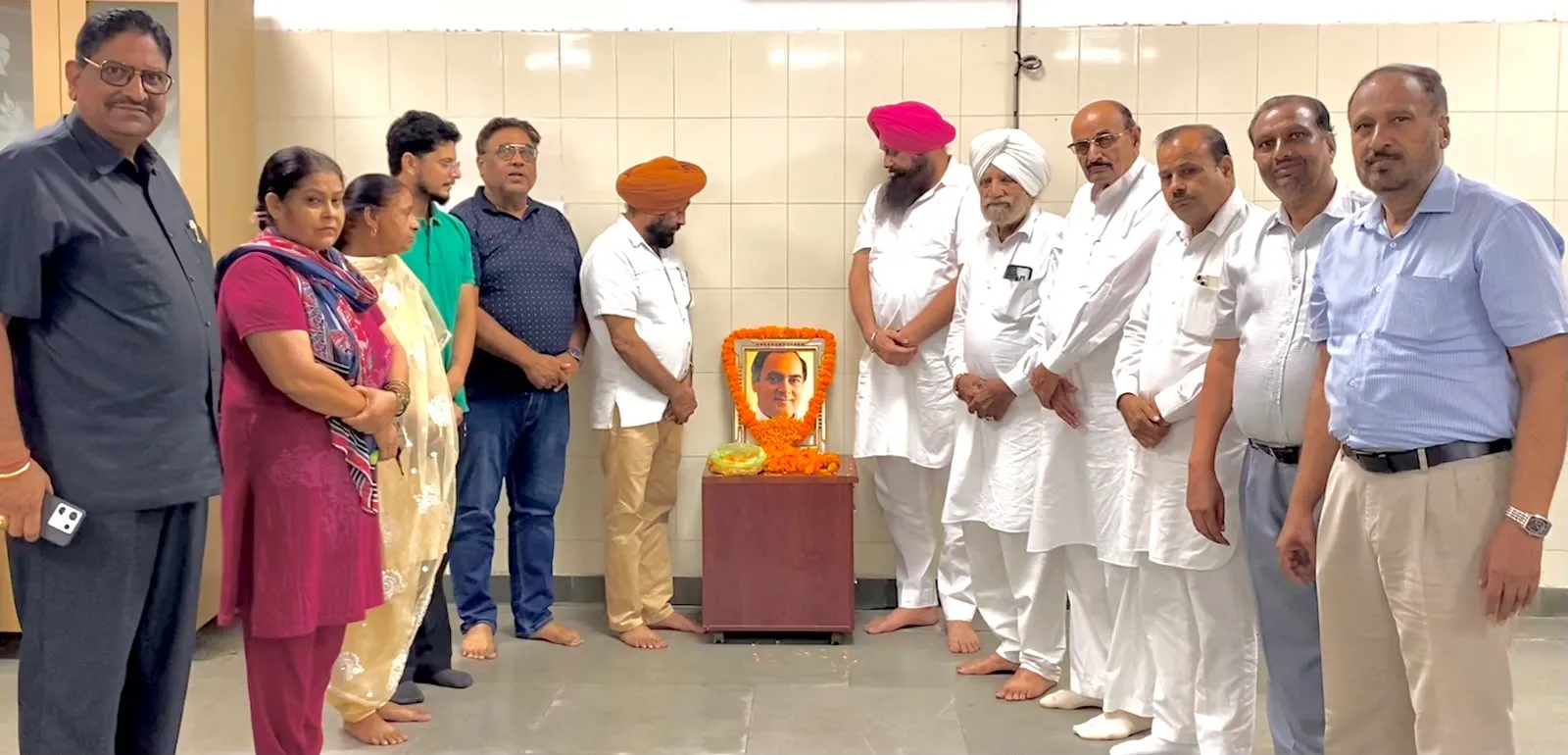 पूर्व प्रधानमंत्री राजीव गांधी की जयंती पर मनीमाजरा कांग्रेस ने मनाया सद्भावना दिवस