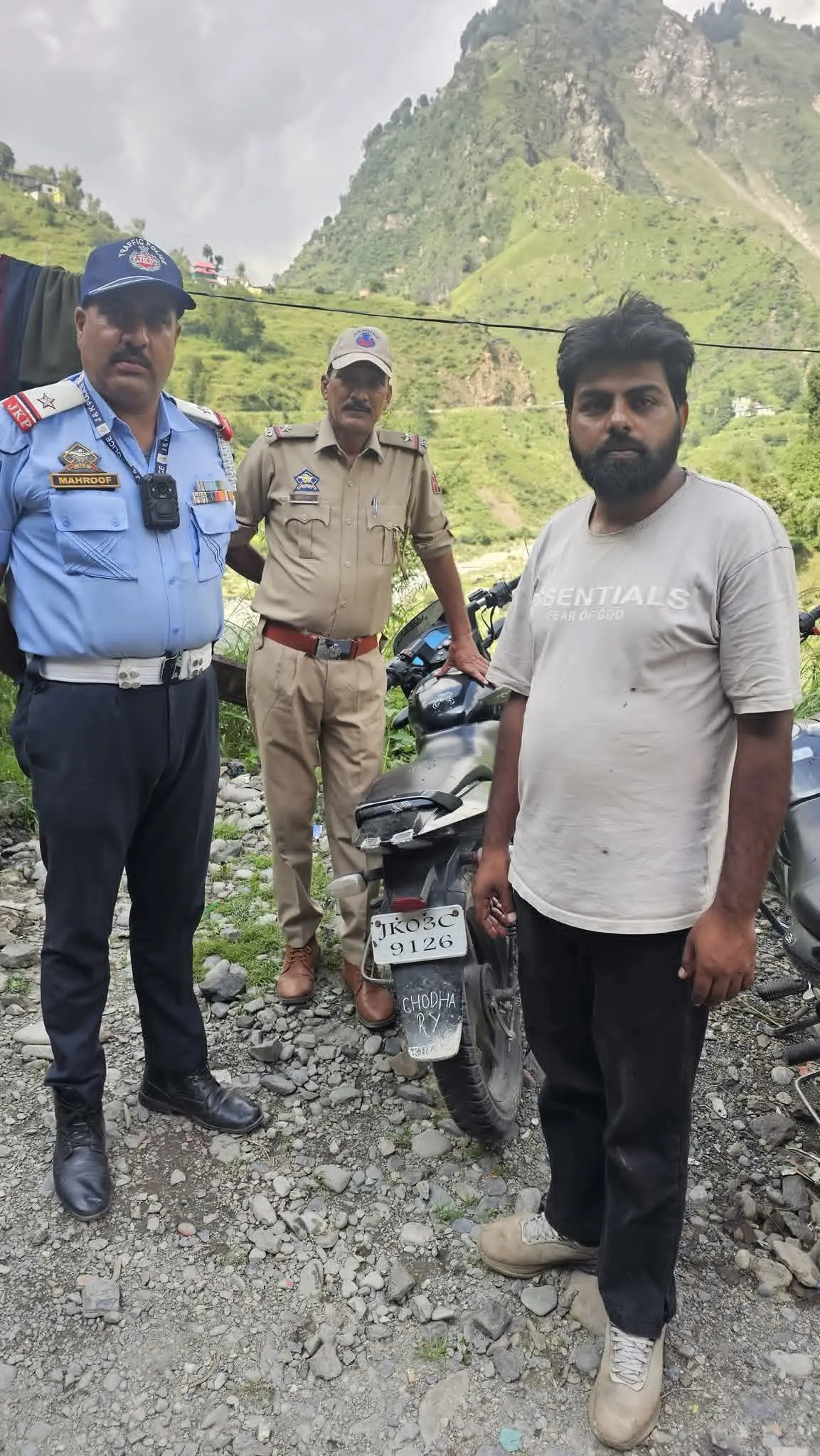 *Alert Traffic Police Officer Leads to Recovery of Stolen Motorcycle After 5 Years*

Poonch: Situational alertness displ