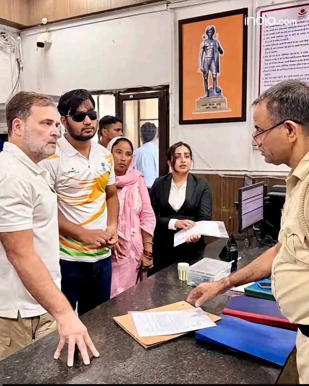पैलेट गन मामले में राहुल गांधी का थाने जाना राजनीतिक स्टंट नहीं, न्याय की मांग - कांग्रेस