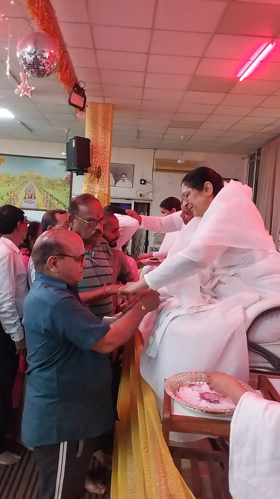 ब्रह्माकुमारीज गोमती नगर में  मनाया गया रक्षाबंधन का पर्व