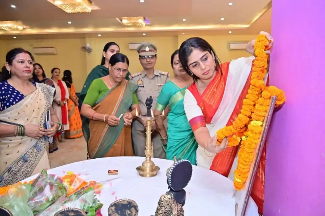 नारी शक्ति को सलाम: उत्कृष्ट योगदान पर 51 महिलाओं को मिला ‘नारी गौरव सम्मान-2026’
