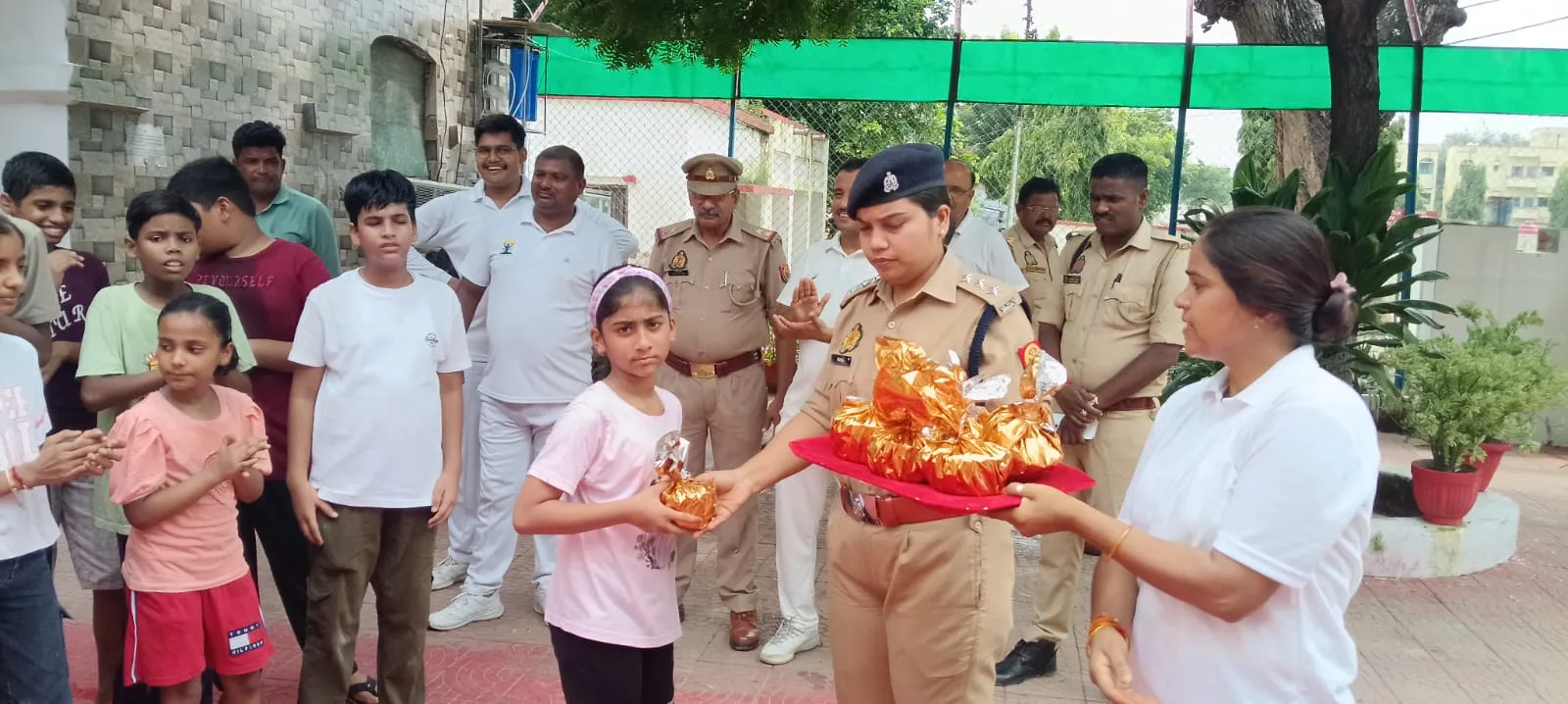 उन्नाव पुलिस लाइन में पुलिस परिवार के बच्चों के लिए खेल प्रतियोगिताओं का आयोजन