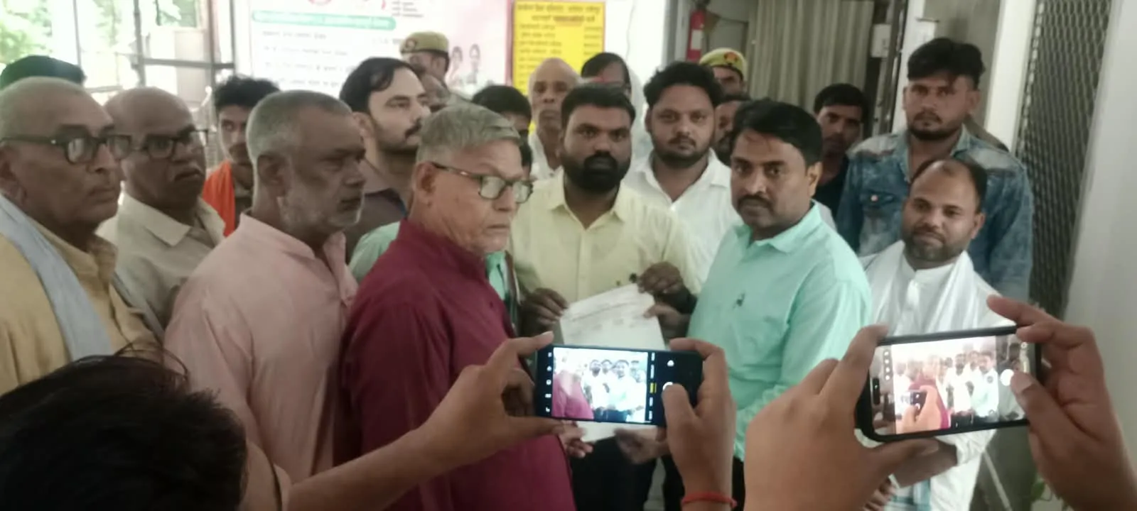 कोटेदारों के लाभांश में ऐतिहासिक बढ़ोतरी पर उचित दर विक्रेताओं ने जताया मुख्यमंत्री का आभार
