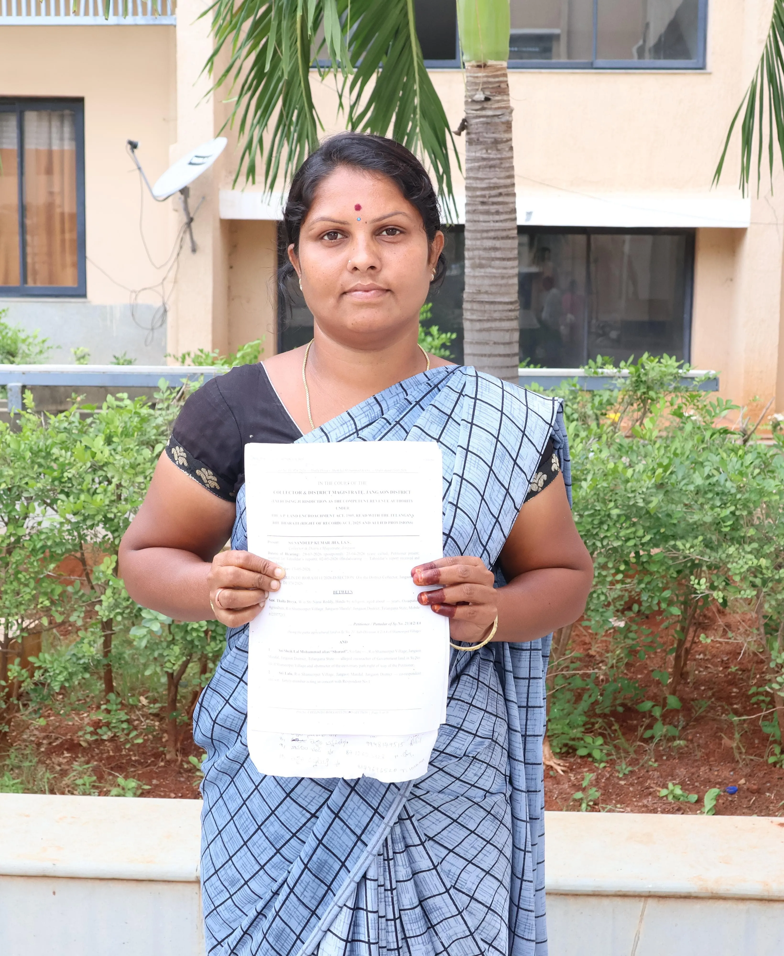 ప్రజావాణి ఫిర్యాదుతో ఐదేళ్ల దారి సమస్యకు పరిష్కారం, రైతు కుటుంబానికి న్యాయం