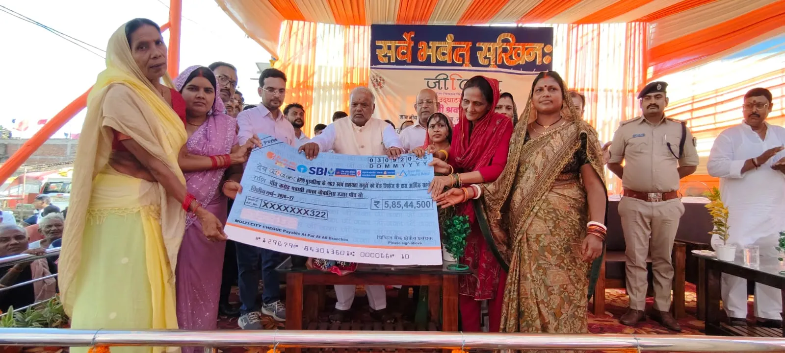शिवहर में मंत्री श्रवण कुमार ने किया जीविका दीदी के सिलाई घर का उद्घाटन
