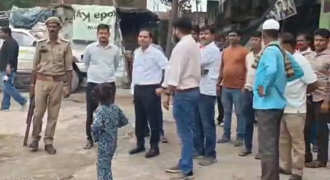 गंगा का बढ़ता जलस्तर, बाढ़ प्रभावित इलाकों में प्रशासन अलर्ट; एसडीएम सदर ने किया निरीक्षण