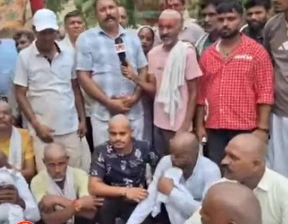 सिरसा में सफाई कर्मचारियों का मुंडन, प्रशासन ने कसा शिकंजा; हड़ताल में शामिल हुए तो कार्रवाई