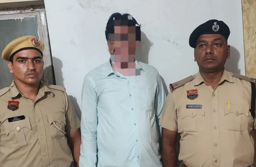 सरकारी कार्य में बाधा पहुंचाने, सरकारी गाड़ी पर चढ़कर नुकसान करने के मामले में सफाई कर्मचारी यूनियन का सदस्य गिरफ्तार*