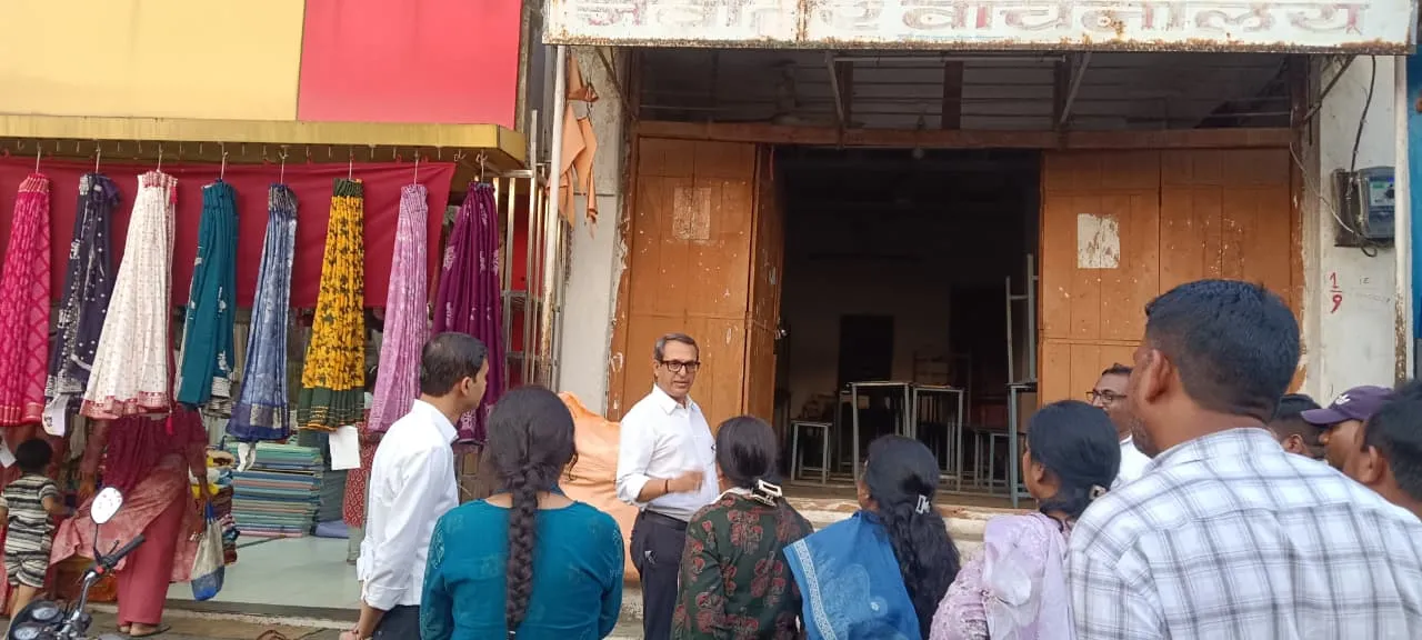 गोटमार मेले की तैयारियों को लेकर कलेक्टर श्री नीरज कुमार वशिष्ठ ने किया औचक निरीक्षण