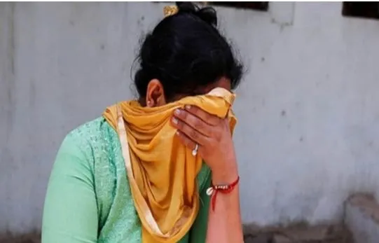 रुपयों का लालच देकर गर्भवती महिला की जबलपुर में करा दी दूसरी शादी