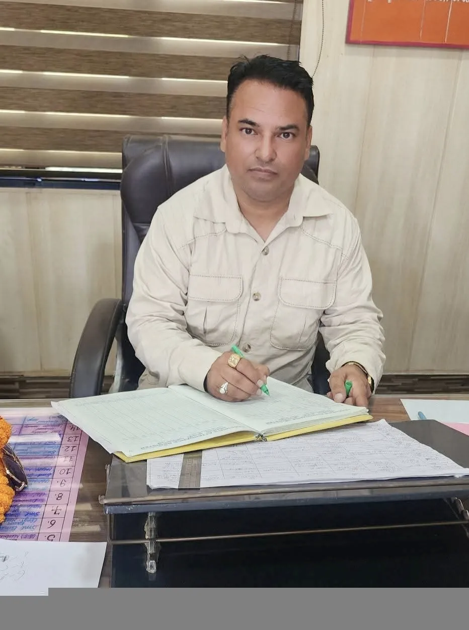 गुरप्रीत वर्मा जी उर्फ गोल्डी सर जी हेडमास्टर बने
