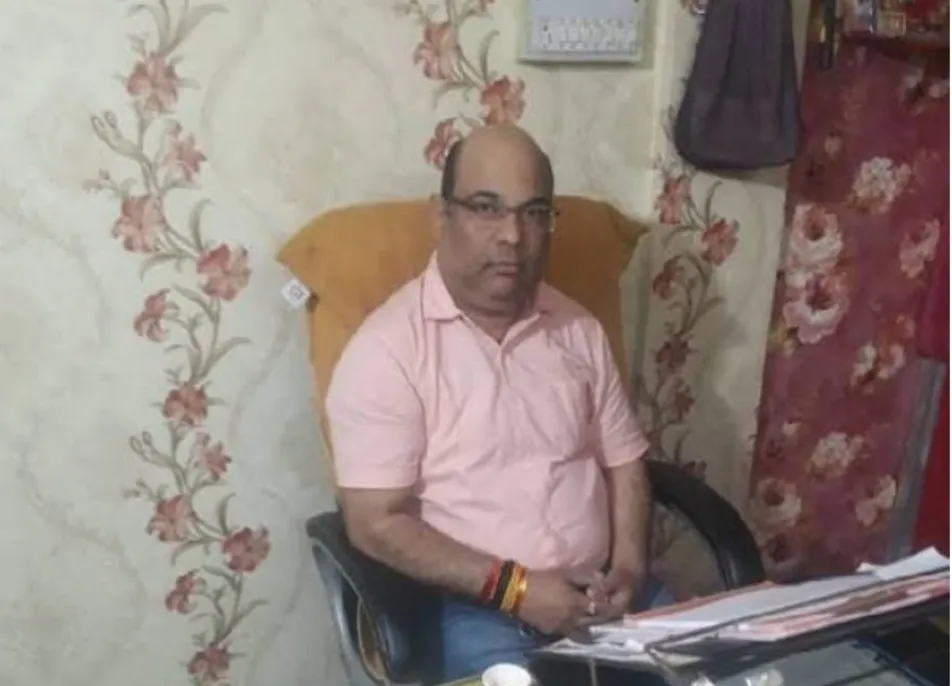 मेडिकल कॉलेज और एसजीएमएच का मीडिया प्रभारी एक दागी डॉक्टर को बनाया, जिसने एमएलसी बनाने के लिए मांगी थी रिश्वत