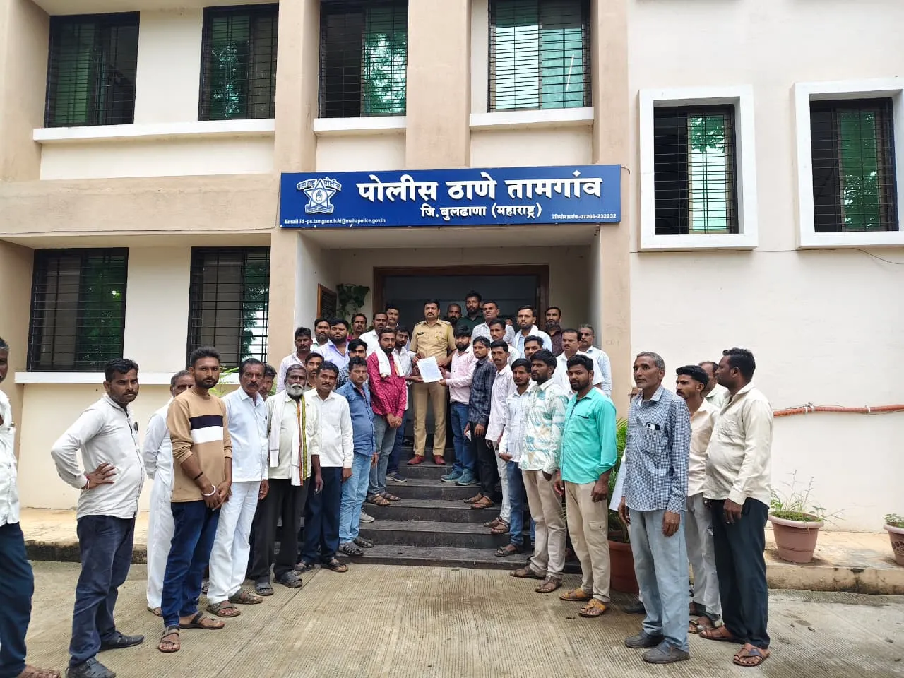 संग्रामपूर तालुक्यातील शेगाव बुद्रुक स्मशानभूमी वादातून पेटले 40 जणांना गुन्हे दाखल