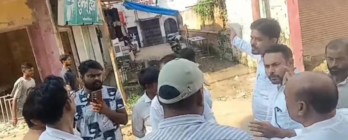 0B ओवर ब्रिज निर्माण: सिंधी कॉलोनी मेन रोड पर मिट्टी के ढेर हटाने के आदेश, 2 दिन की समय-सीमा