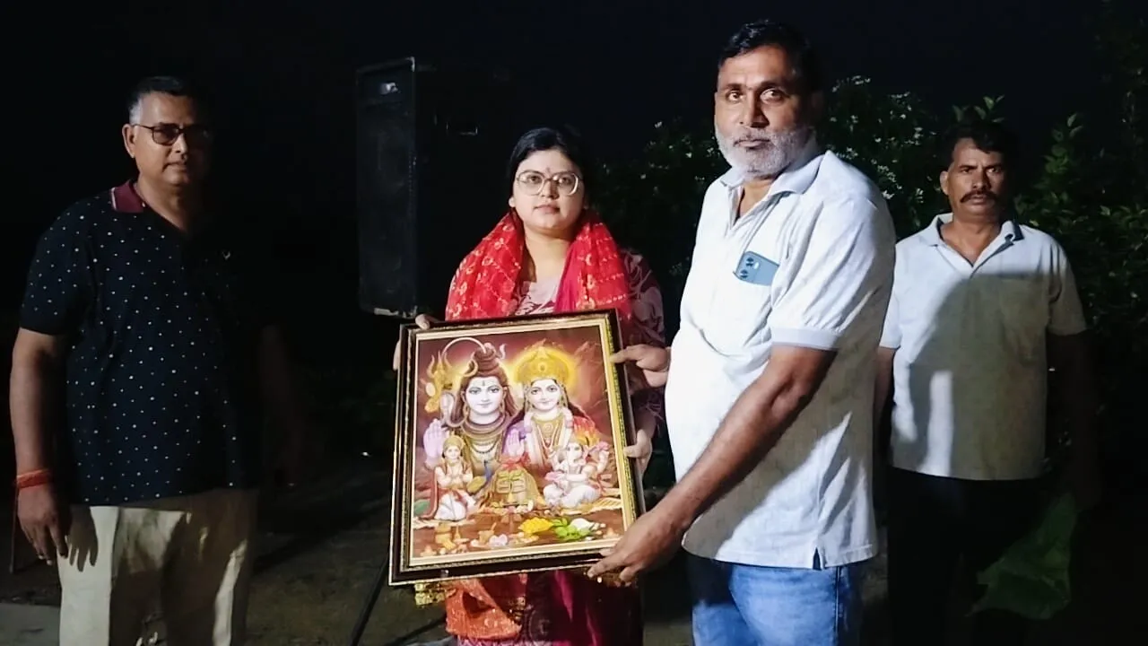 अधीनस्थ सेवा आयोग में मधु सिंह का चयन, गांव में खुशी की लहर