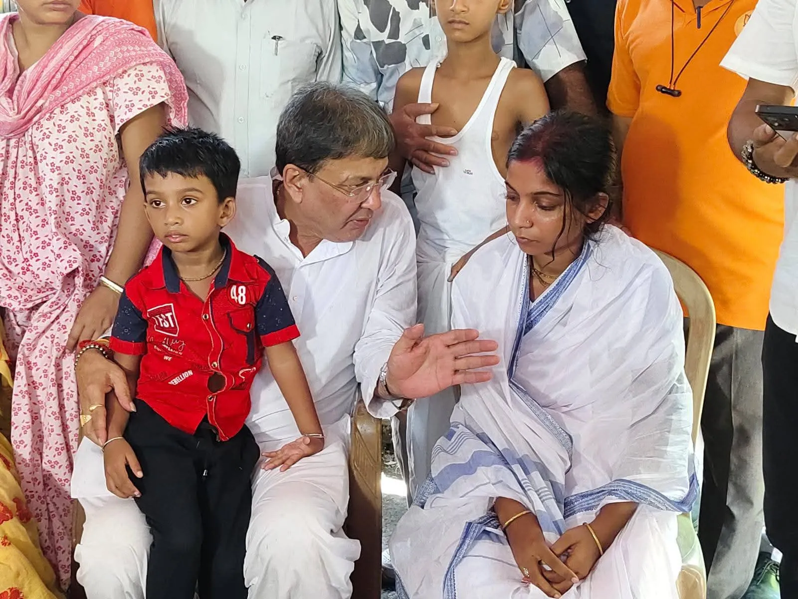 বারাসাত এ নিশংস হত্যাকান্ড