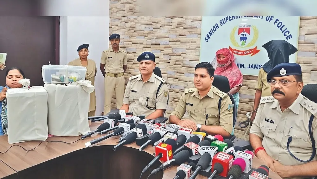 जमशेदपुर : अवैध गांजा नेटवर्क का पुलिस ने किया पर्दाफाश
