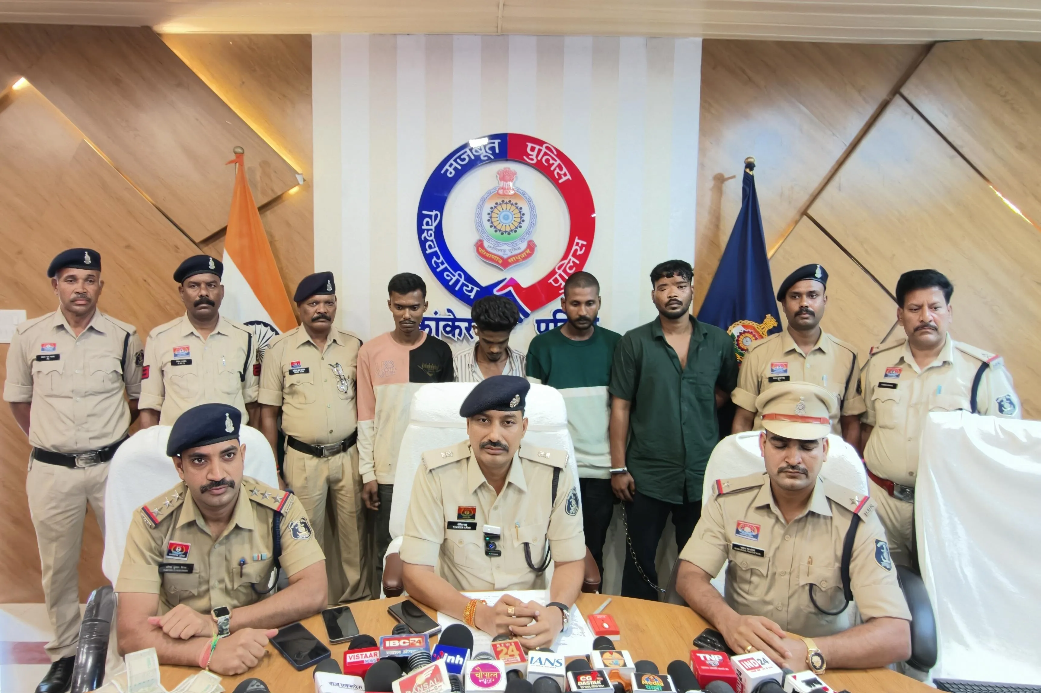 कोरर में नशे के विरुद्ध कार्रवाई: 1410 अल्प्राजोलम टैबलेट के साथ 4 तस्कर गिरफ्तार
