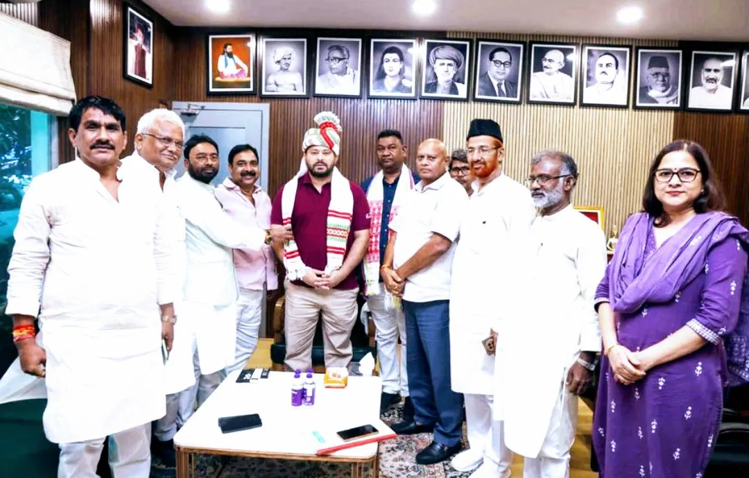 RJD High-Level Meeting in Patna: Tejashwi Yadav Strategy Session with Jharkhand Delegation