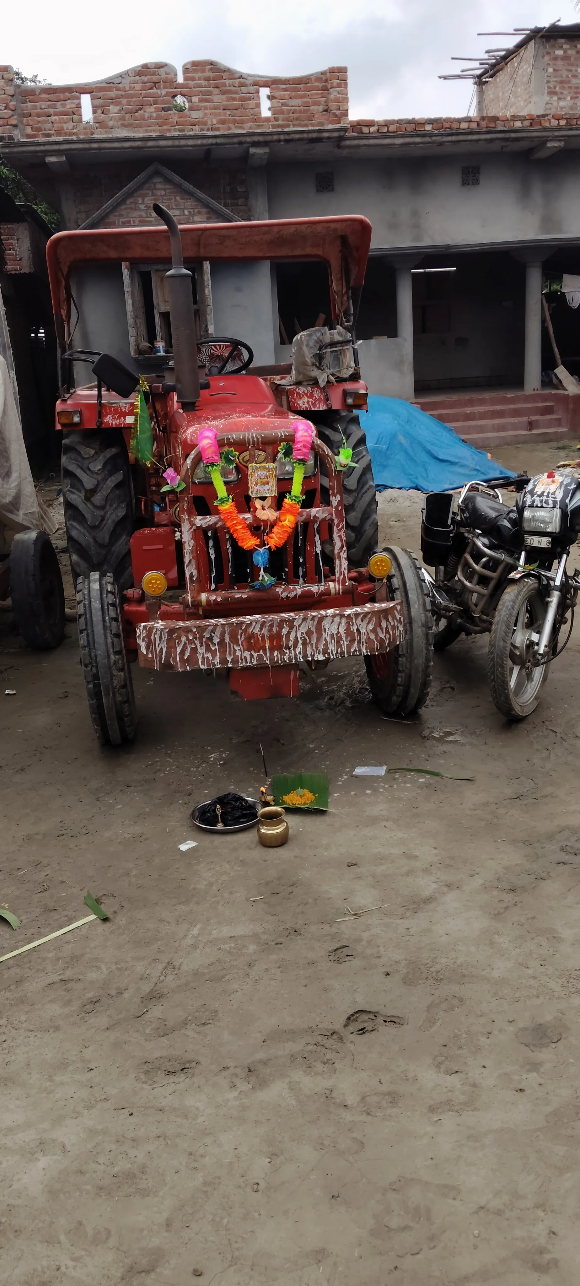 धूमधाम से मनाया गया विश्वकर्मा पूजा