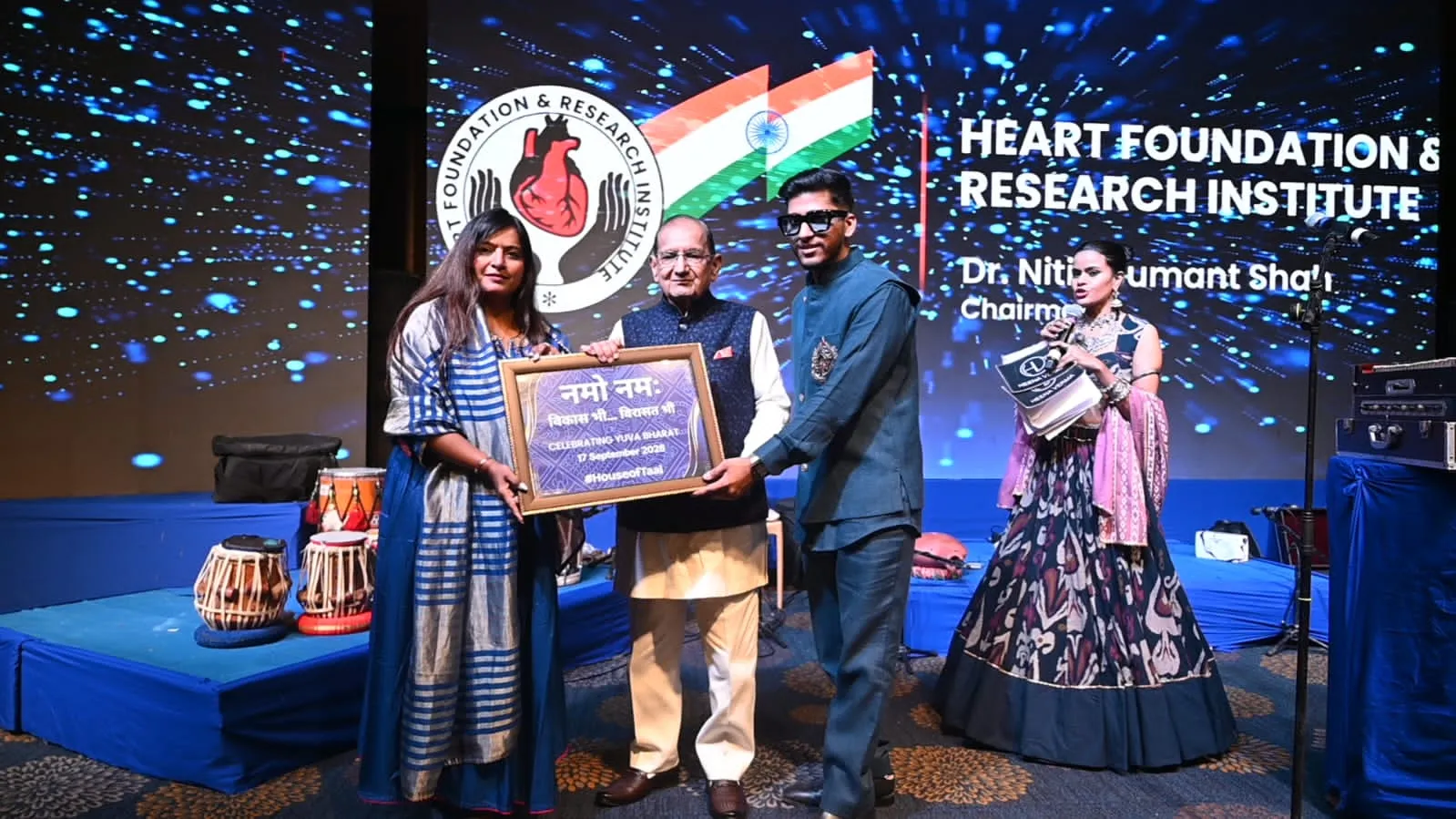 નમો નમઃવિકાસ ભી વિરાસત ભી — હાર્દિક દવેના સંગે Gen Zનો રંગ કર્ણાવતી ક્લબ ગ્લોરી ખાતે 1,000થી વધુ Gen Z યુવાનોની ઉપસ્થિત