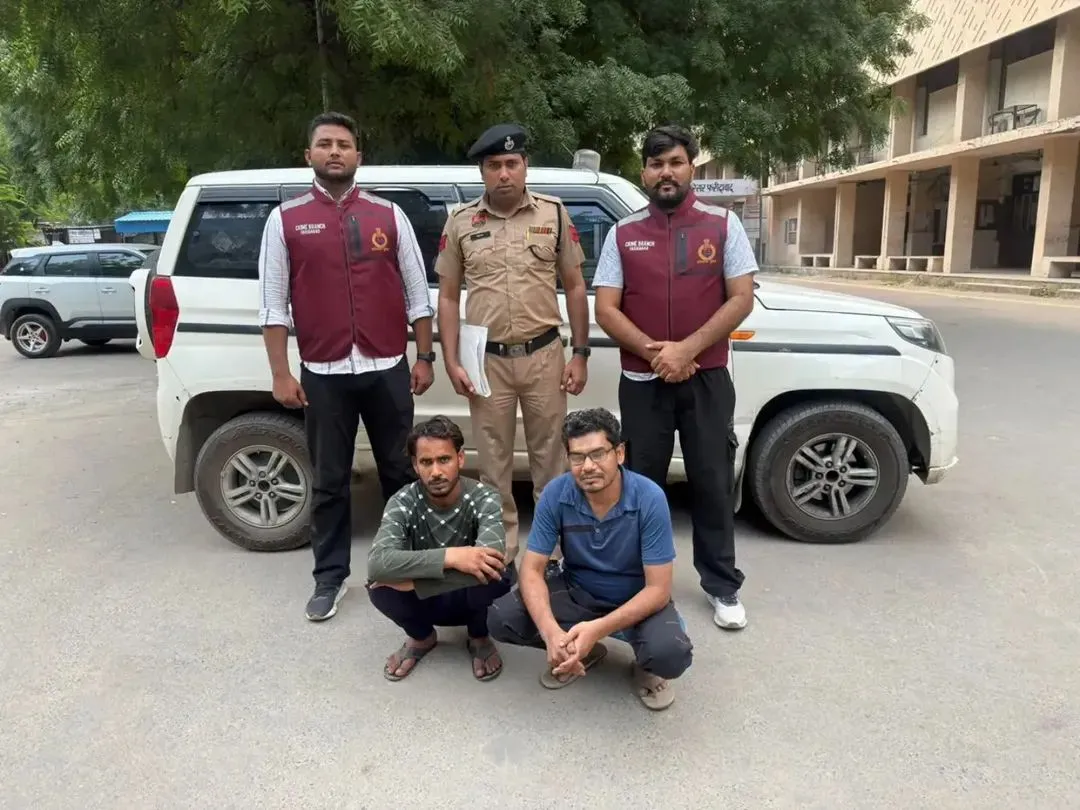 🚨 महिलाओं से स्नैचिंग के 2 मामलों में 3 गिरफ्तार