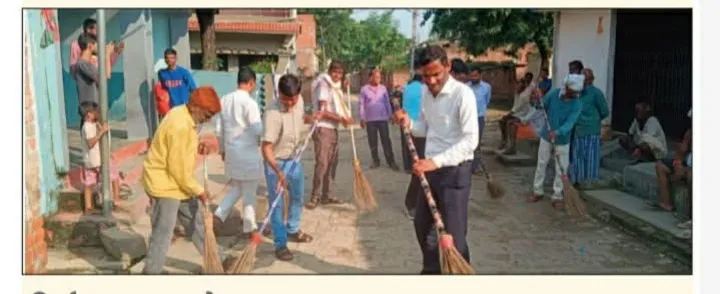खंड विकास अधिकारी ने किया श्रमदान 

पाली क्षेत्र के पाली मे स्वच्छता अभियान