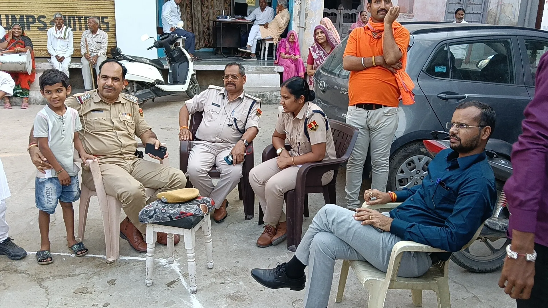 जहाजपुर कस्बे में बेवान यात्रा धूमधाम से निकली, पुलिस बल रहा तैनात