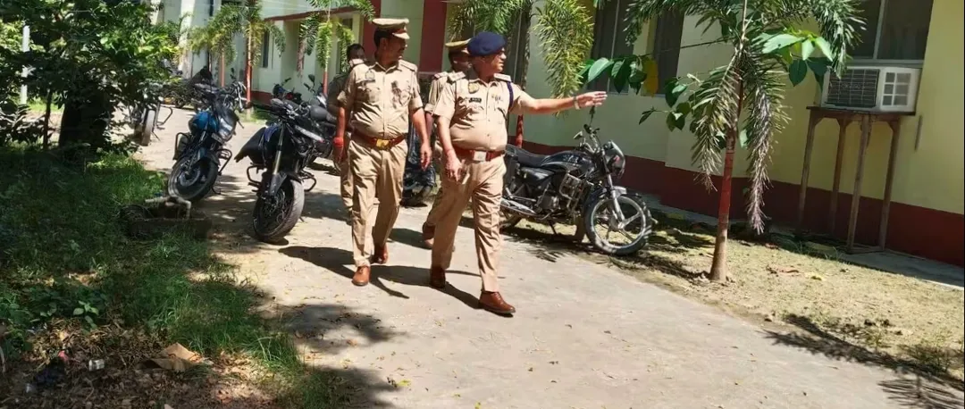 🚨 महराजगंज निचलौल महिला थाने का औचक निरीक्षण, किया गया व्यवस्थाओं का लिया गया जायजा दिए गए आवश्यक निर्देश