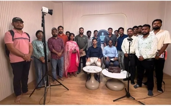 कंटेंट क्रिएशन के लिए बेहतर सुविधा उपलब्ध करा रहा बस्तर क्रिएटर्स हब