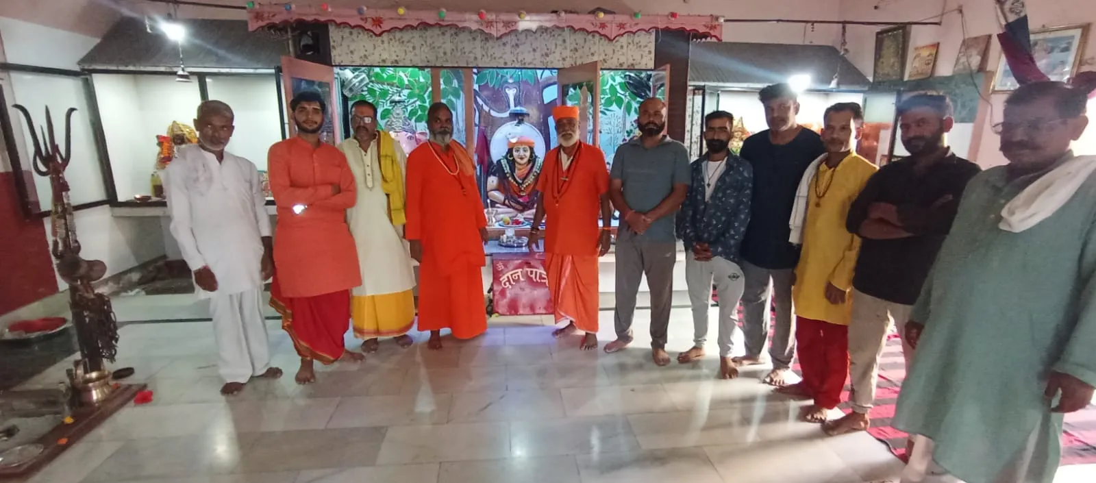 गुरु गोरक्ष नाथ मंदिर से निकली पवित्र छड़ी यात्रा, कनखल क्षेत्र में किया भ्रमण