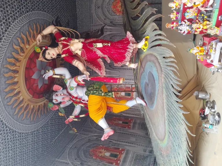 ??વસારીમાં આજે ગણપતિ બાપાના દર્શન માટે ભક્તોની ભીડ ઉમટ?