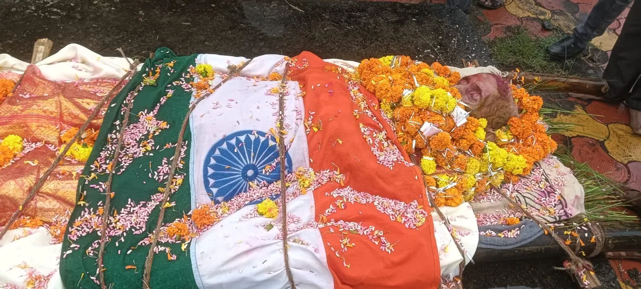 लोकतंत्र की लड़ाई के सेनानी बेड़ी लाल साहू को राजकीय सम्मान से अंतिम विदाई