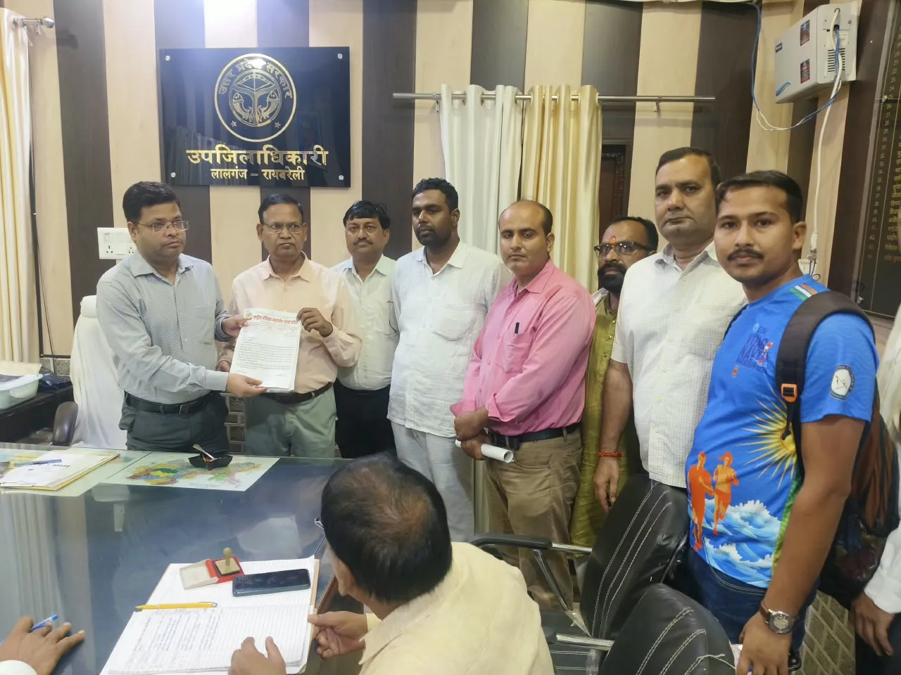 शिक्षक के उत्पीड़न की निष्पक्ष जांच की मांग