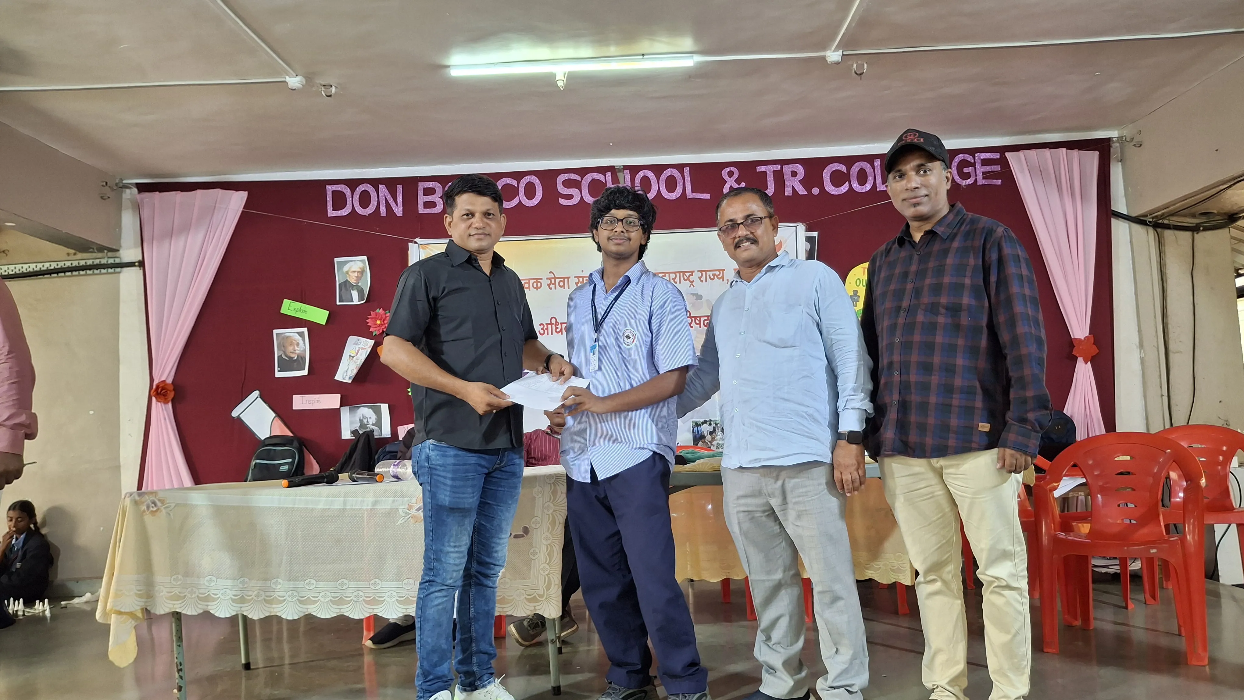 🏆 जिल्हास्तरीय बुद्धिबळ स्पर्धेत 'श्री. बाबुभाई पोंदा ज्युनिअर कॉलेज'चा डंका! मुंबई विभागस्तरीय स्पर्धेत प्रवेश ♟️🔥