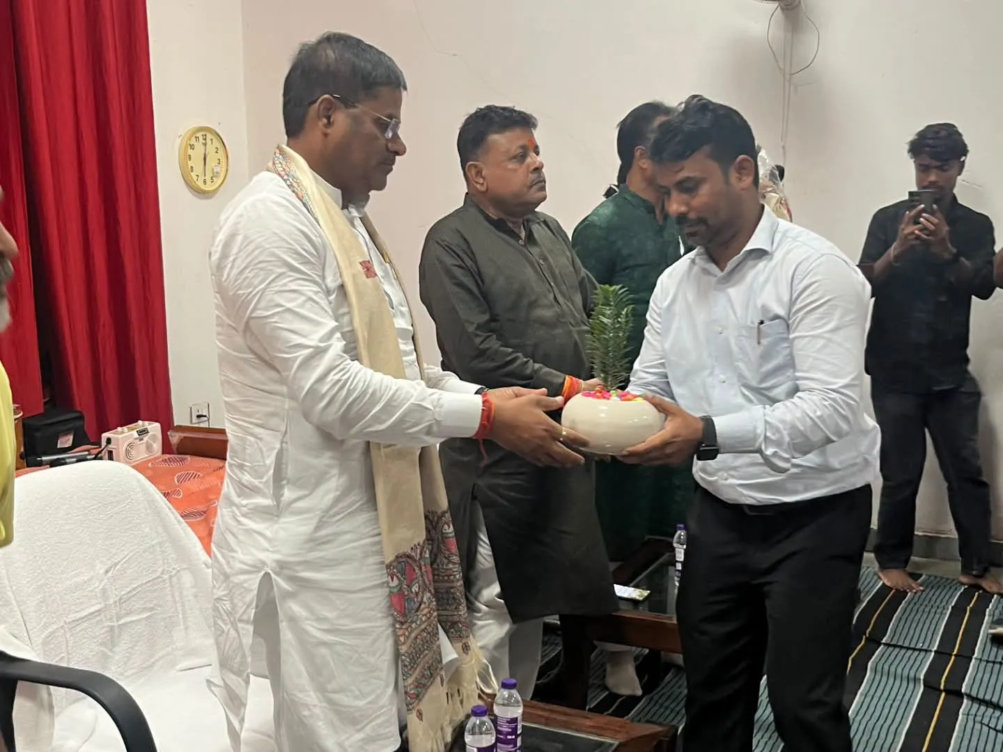 अम्रपाली प्रशिक्षण केंद्र का माननीय मंत्री डॉ. प्रमोद कुमार ने किया औचक निरीक्षण
 किया