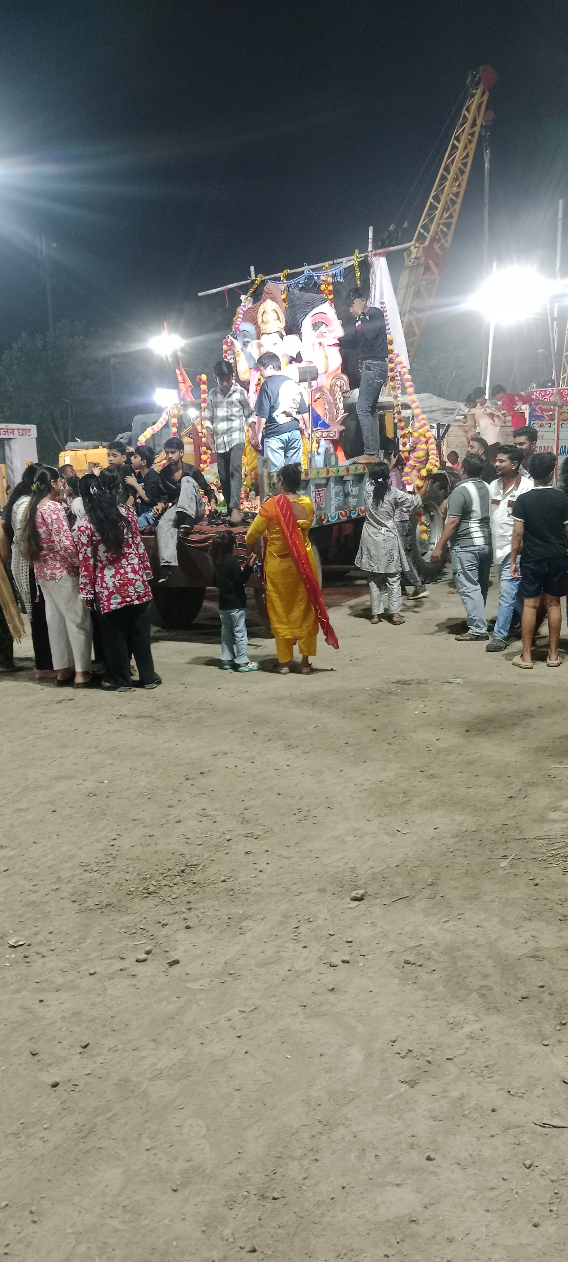 बैरागढ़ में भव्य रूप से गणेश प्रतिमा विसर्जन, सुरक्षा व्यवस्था में जुटा पुलिस अमला