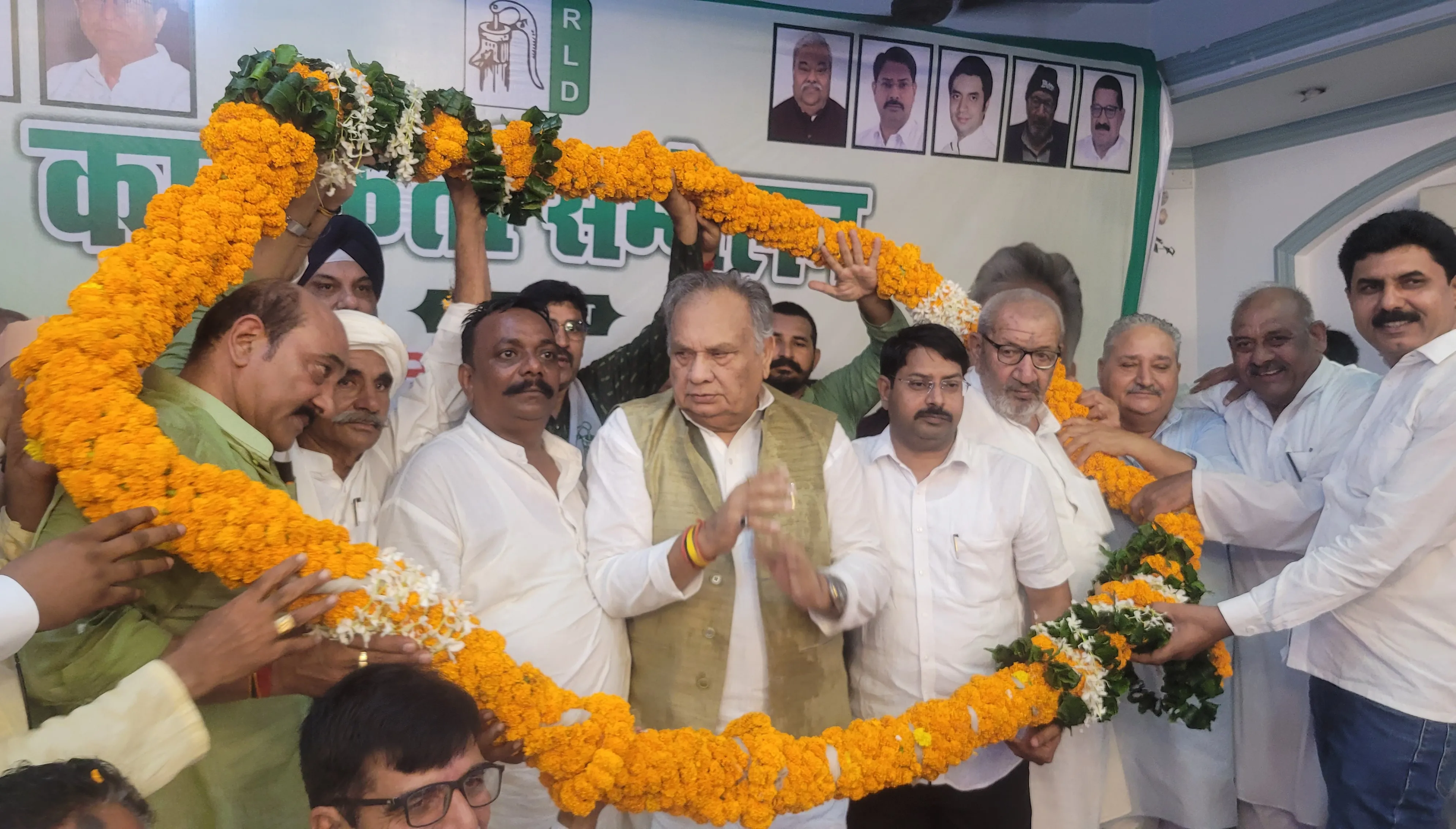 राष्ट्रीय लोकदल का जिला कार्यकर्ता सम्मेलन संपन्न, संगठन को बूथ स्तर तक मजबूत करने पर जोर