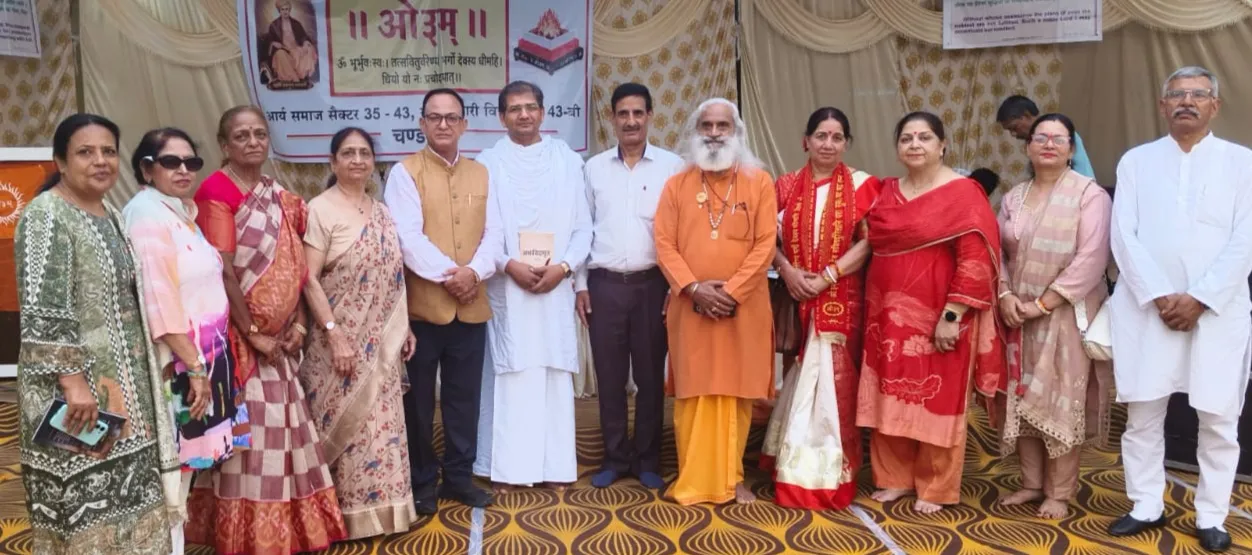 *वैदिक ज्ञान, भक्ति और संस्कारों से गूंजा आर्य समाज 35/43 का वार्षिक उत्सव*