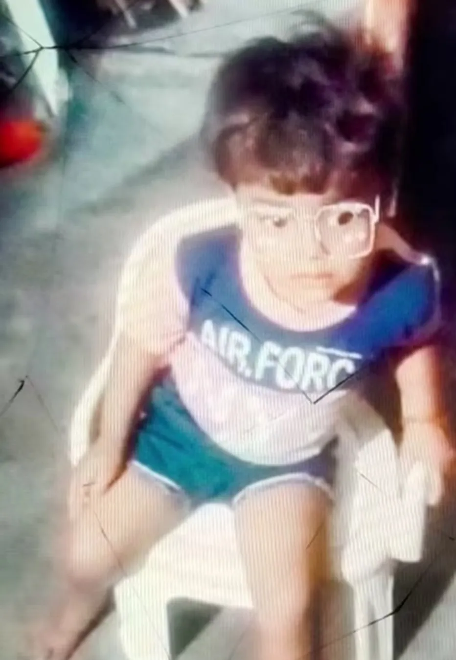 फरीदाबाद के सीही गांव में 200 फीट खुले बोरवेल में गिरी 3 साल की मासूम नेहा जिंदगी की जंग हार गई। गहरा दुख और गुस्सा