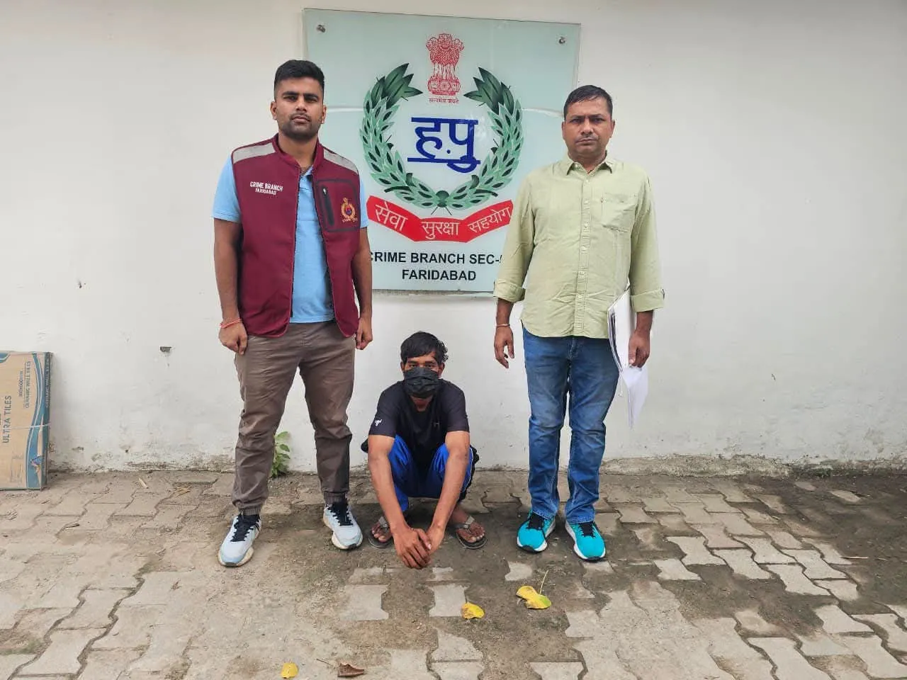 चोरी की मोटरसाइकिल खरीदने वाला गिरफ्तार,  मोटरसाइकिल गिरफ्तार, क्राईम ब्रांच सेक्टर-56 की कार्रवाई,