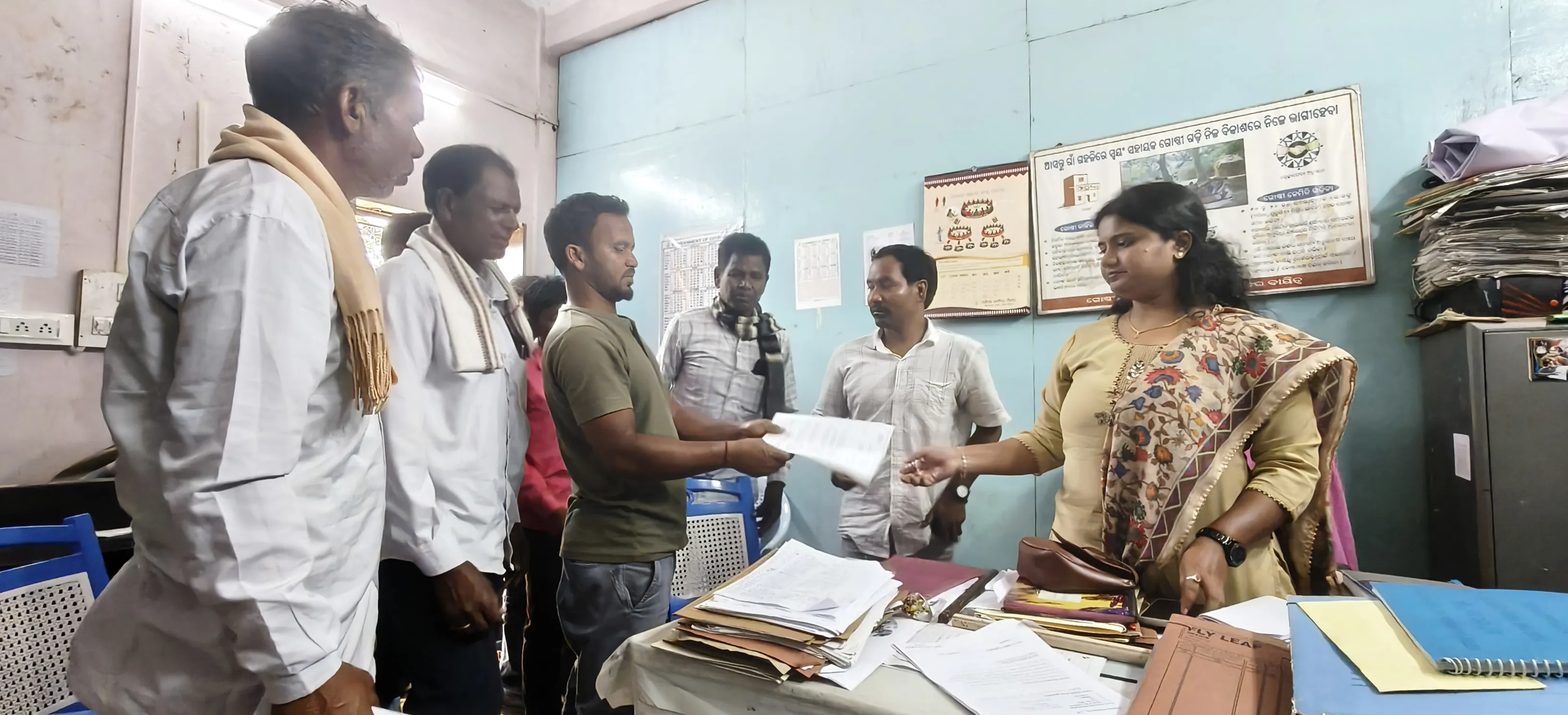 ेओमाली टेंडर प्रक्रिया पर पारदर्शिता और ग्रामसभा की मंजूरी सुनिश्चित करने की मांग